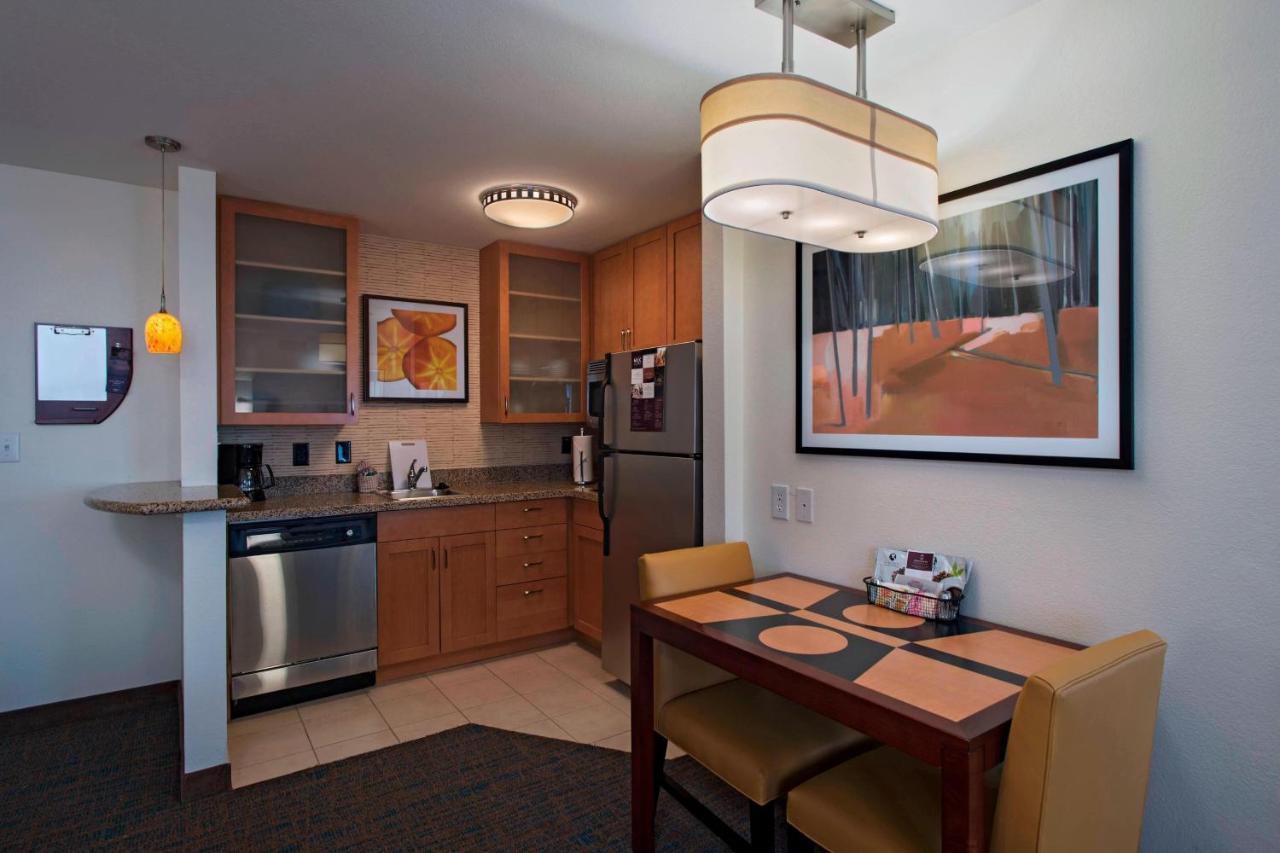 Residence Inn Bryan קולג' סטיישן מראה חיצוני תמונה