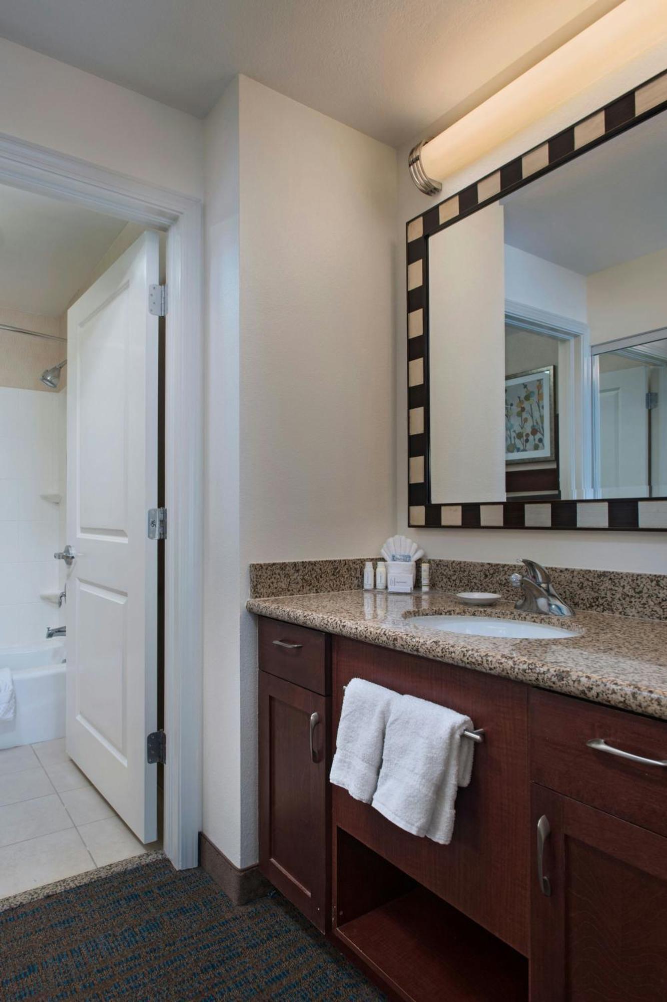 Residence Inn Bryan קולג' סטיישן מראה חיצוני תמונה
